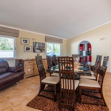 Villa Casa Concha By Portucasa