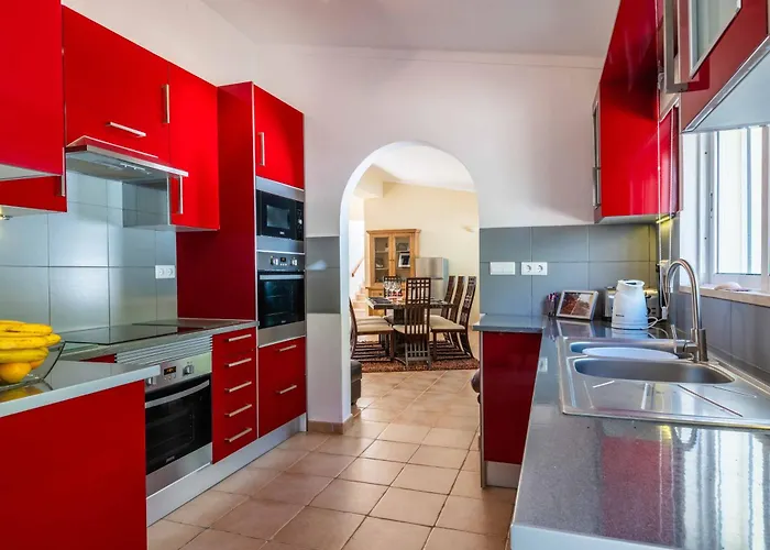 Villa Casa Concha By Portucasa